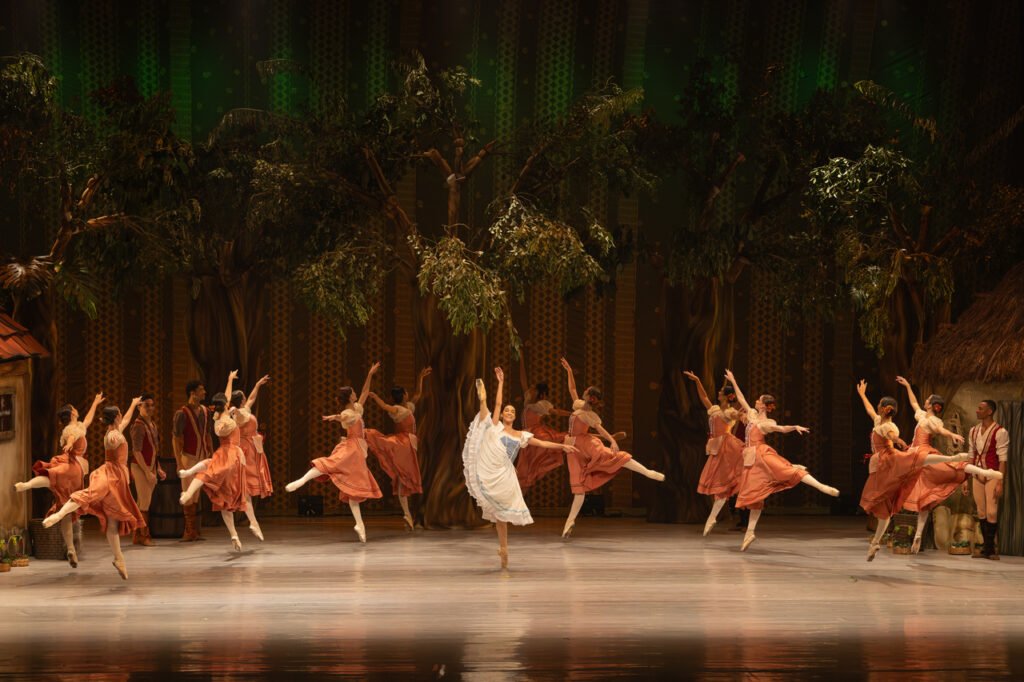 Curitiba Cia de Dança apresenta a o ballet 'Giselle', que é um dos mais consagrados de todo o mundo - Cred Vitor Dias